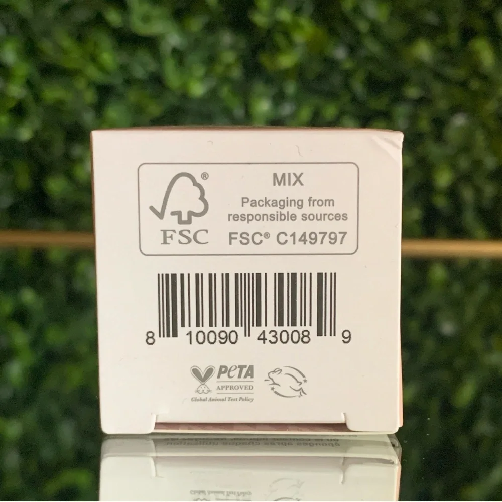 LYS Beauty Confident Precision Makeup Sponge | NEW | Triangle Shaped